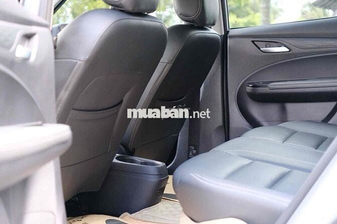 VinFast VF5 2025- 10300 km