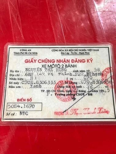 CẦN Bán 1 XE CUP ĐÈN VUÔNG 70 CC