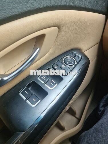 KIA SEDONA2014  BẢN FULL TỰ ĐỘNG XĂNG