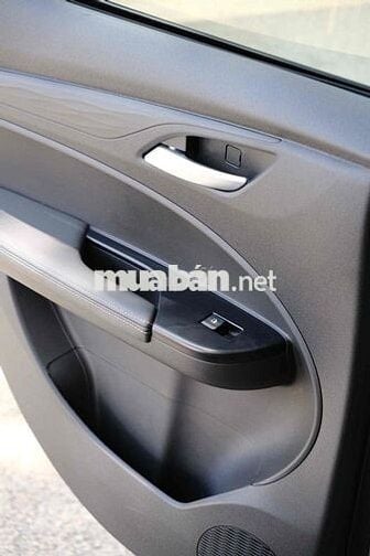 VinFast VF5 2025- 10300 km