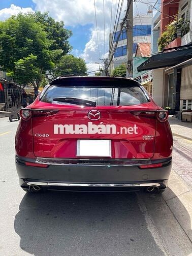 Mazda CX-30 2022 Premium 2.0 AT - 28000 km