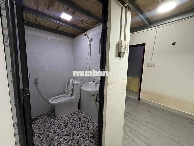 phòng còn nhiều ghé vào lựa đi mấy fen
