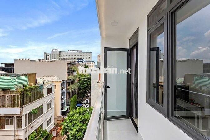 Ở Liền-  Căn Hộ Cao Cấp View Đẹp Ngay Trung Tâm Thành Phố Bờ Kè Quận 3