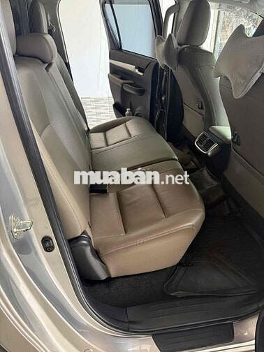 Toyota Hilux 2.8G 4x4 2017 máy dầu 2 cầu số tự độg