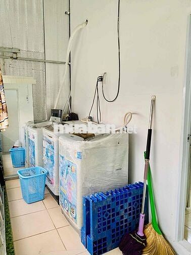 Phòng trọ sân thượng 30m2 ban công  hẻm 159 phạm văn hai p5 tân bình