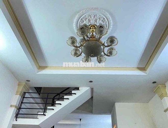 Hoàng Văn Thụ DiỆn Tích khủng ngay trung tâm tân bình.