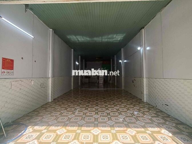 Cho thuê nhà mặt tiền 5x18  ngay chợ Linh Trung Thủ Đức