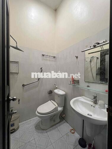 Nhà ở đường Lê Trọng Tấn, Địa ốc, Bạc Liêu (cho thuê hoặc bán)