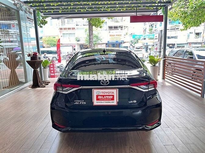 Toyota Corolla Altis 2023 1.8G - 32300 km