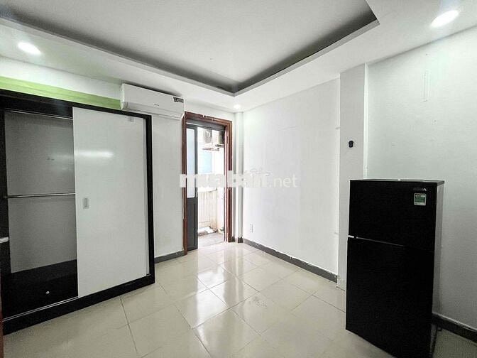 Cho thuê trọ Phan Văn Trị có ban công mặt sau full nội thất thang máy
