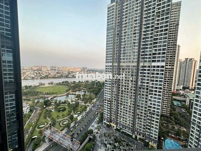Cần cho thuê căn hộ 2PN Đầy Đủ Nội Thất tại Vinhomes Central Park
