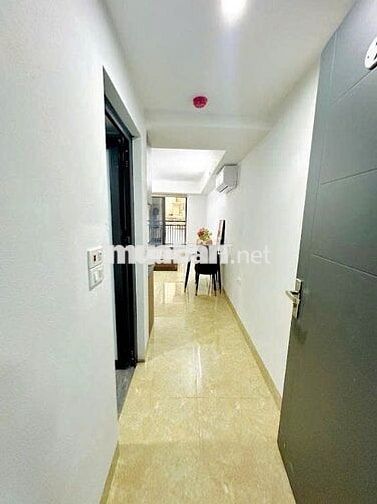 CHO THUÊ STUDIO FULL ĐỒ BAN CÔNG NGAY CÔNG VIÊN CẦU GIẤY