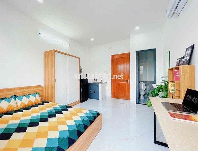 CHO THUÊ STUDIO BAN CÔNG FULL NỘI THẤT NGAY ĐẠI HỌC VĂN HIẾN