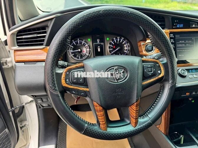 Toyota Innova 2021 2.0G - 38398 km