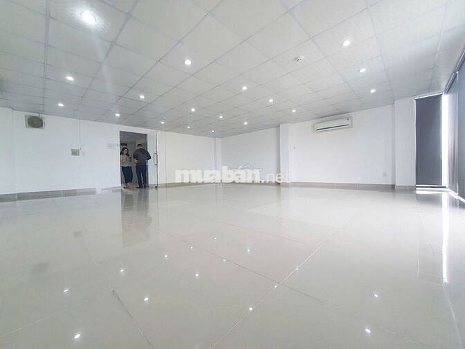 CHO THUÊ TOÀ NHÀ 1000M2 TRUNG TÂM BÌNH THẠNH 8X22 - 7 TÂNG - CHỈ 180TR