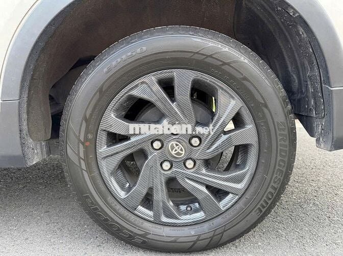 Toyota Innova 2021 2.0G - 38398 km