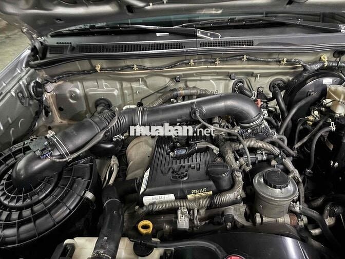 Toyota Fortuner 2011 2.7V - 140000 km