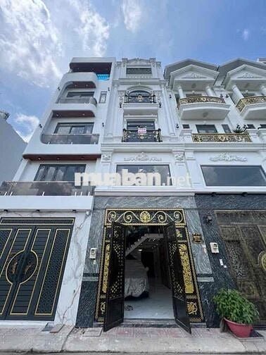 NHÀ 3 TẦNG ĐẸP — GẦN QUỐC LỘ 1A BHHA (4m x 14m) Đường Trước Nhà 8m