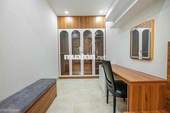 NHÀ MỚI - TRỐNG CĂN HỘ STUDIO BAN CÔNG GIÁ TỐT NGAY NGÃ TƯ HÀNG XANH
