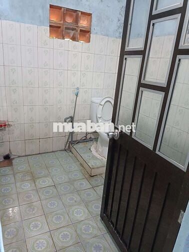 CHO THUÊ NHÀ Ở NHIỀU NGƯỜI GIÁ 2,5TR