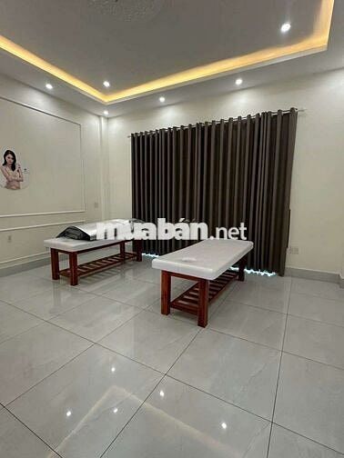 Cho thuê nhà văn phòng 1 trệt 5 lầu trung tâm TDM