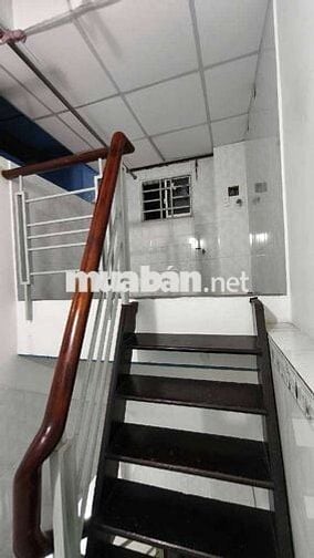 Nhà Lê Văn Quới, 40m², 2 Tầng, 3 PN, HXH 5M, Giá chỉ nhỉnh 4 tỷ