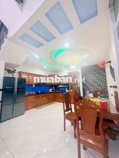 BÁN NHÀ TÂN KỲ TÂN QUÝ (100m2)ngay E/ON TÂN PHÚ