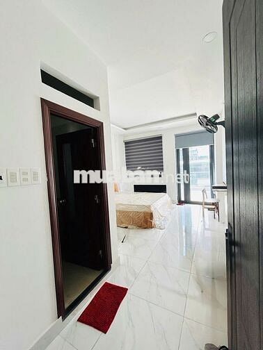 NHÀ ĐẸP CÓ THANG MÁY KHU SÂN BAY - 5x20M, 72D Nhất Chi Mai, P.13, Q.TB