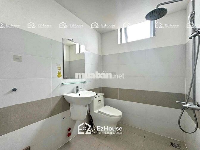 DUPLEX RỘNG 45m2 NGAY ĐẠI HỌC BÁCH KHOA CHỈ 5P ĐI XE