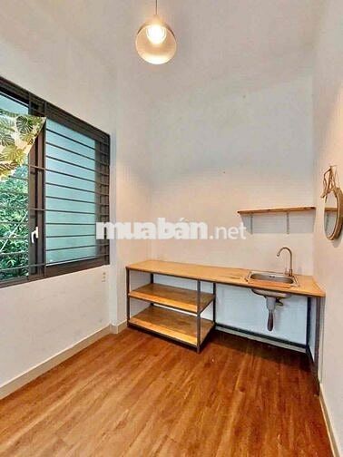 Studio Cửa Sổ Trời Siêu Mới Full Nội Thất Cao Cấp Trung Tâm