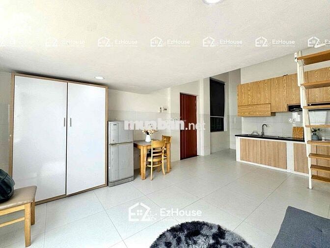 DUPLEX RỘNG 45m2 NGAY ĐẠI HỌC BÁCH KHOA CHỈ 5P ĐI XE