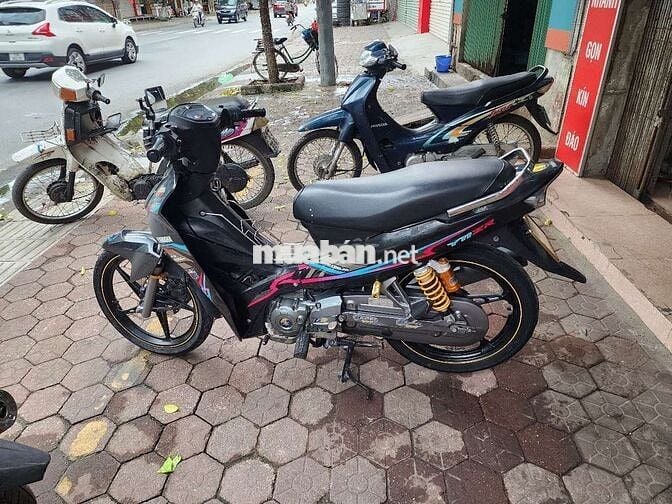 Cần bán xe như hình máy zin chính chủ đk đời cao