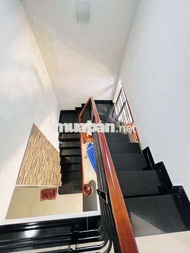 Nhà đẹp 2T 3pn 75m2 gần chợ cầu gò vấp chỉ hơn 4 tỷ
