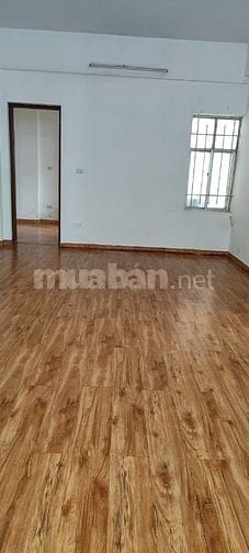 Cho thuê căn hộ chung cư N5D Trung Hòa, mặt đường Hoàng Đạo Thúy