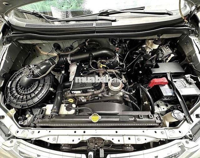 Toyota Innova 2009 V - 140000 km