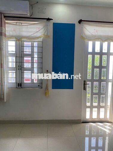🔥🔥Nhà Thuê 3PN, 90m2, sẵn 4 máy lạnh, HXH, MT Đường số 47, Bình Tân.