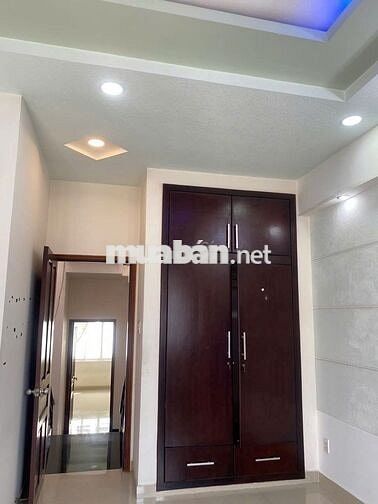 🔥🔥Nhà Thuê 3PN, 90m2, sẵn 4 máy lạnh, HXH, MT Đường số 47, Bình Tân.