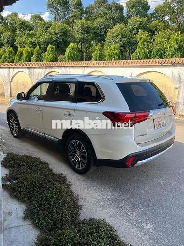Mitsubishi Outlander 2016 2.0 CVT - 79000 km