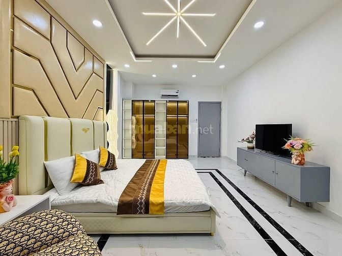 Bán gấp nhà riêng đường Hoà Hưng, P13, Q10. Chỉ 3,68tỷ. Hẻm 5m. LHN
