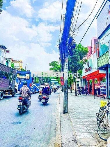 CHO THUÊ  MẶT TIỀN  QUANG TRUNG 9X32 1TR 1 LAU