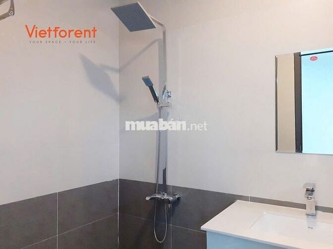 Cho thuê căn hộ 1PN, có 2 ban công, gần biển Mỹ Khê và khu phố Tây
