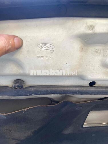 Ford Everest 2015 2.5L 4x4 MT - 17500 km