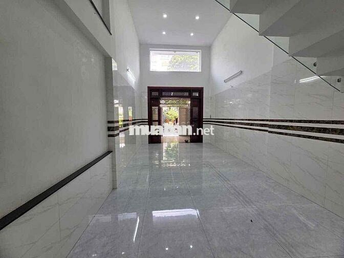 🏦 Nhà mới đẹp NC nup hẻm 920 Quang Trung P8