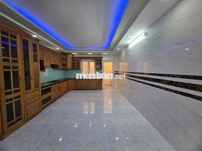 🏦 Nhà mới đẹp NC nup hẻm 920 Quang Trung P8