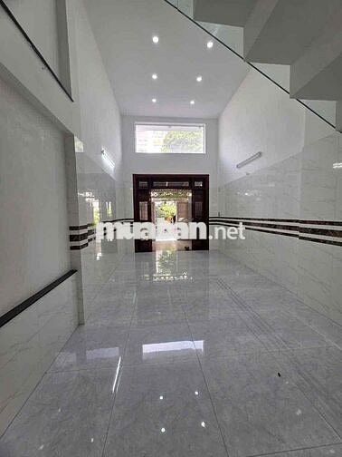 🏦 Nhà mới đẹp NC nup hẻm 920 Quang Trung P8