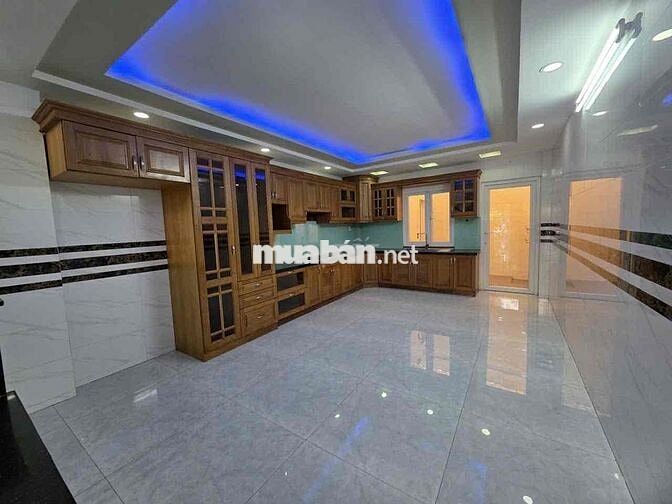 🏦 Nhà mới đẹp NC nup hẻm 920 Quang Trung P8