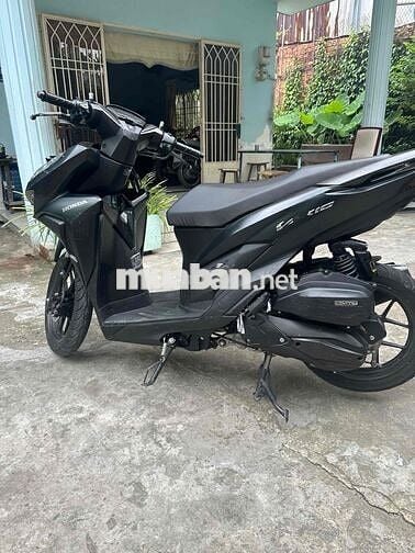 cần bán vario 2021