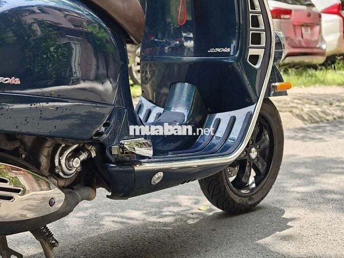 Vespa GTS 250 up GTV HQCN