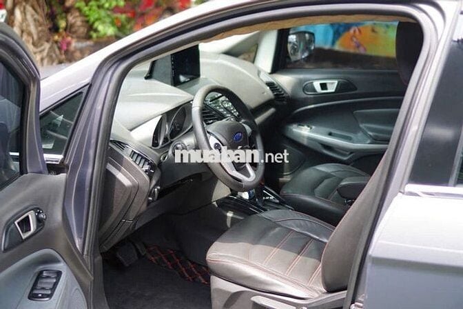 Ford EcoSport 2015 Titanium 1.5L AT - 80000 km