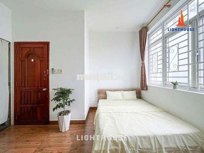 CHÍNH CHỦ CHO THUÊ STUDIO FULL NT CỬA SỔ TRỜI GẦN ĐẦM SEN